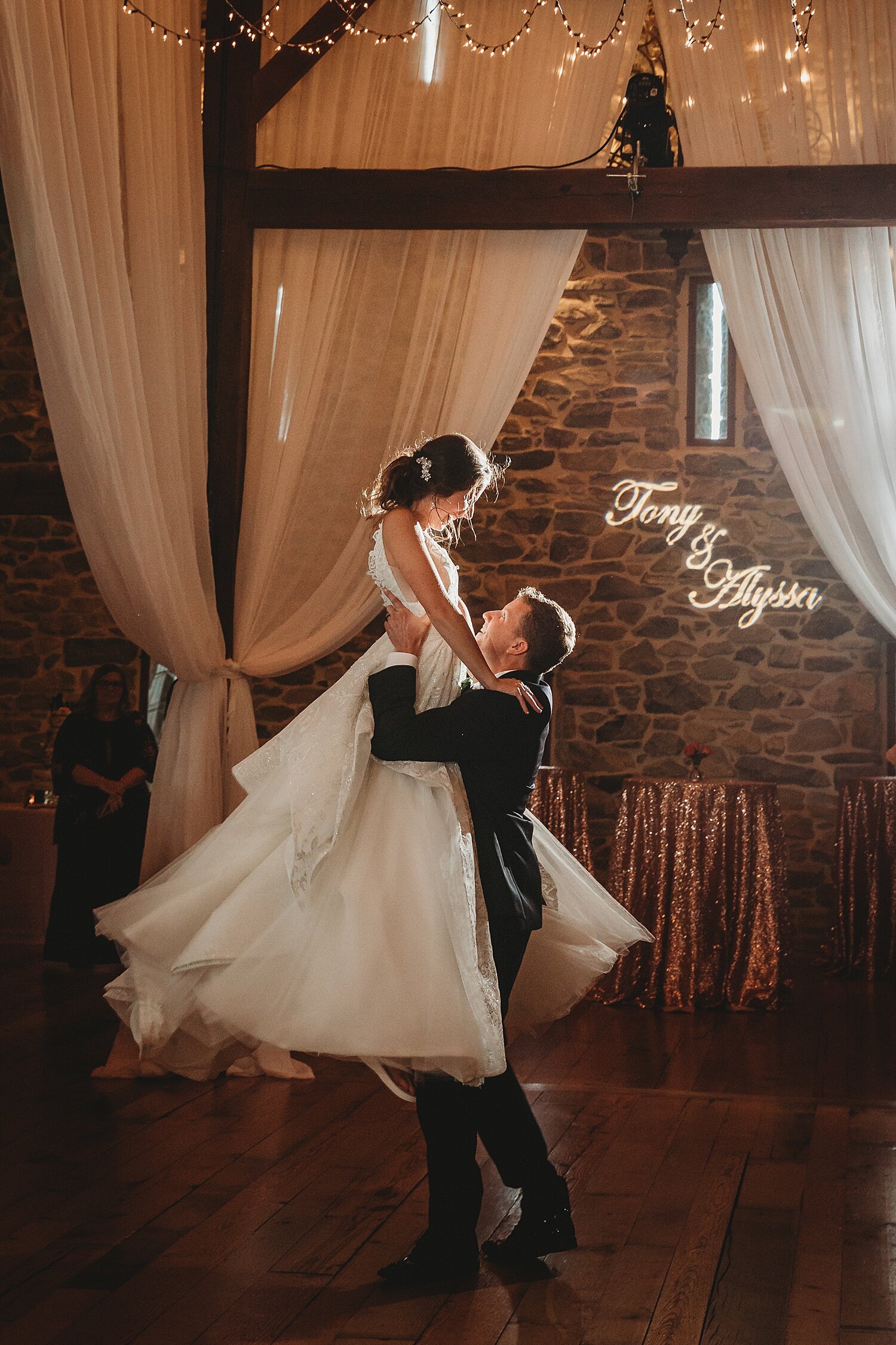 The Barn at Silverstone Lancaster Pennsylvania summer rustic wedding photographer