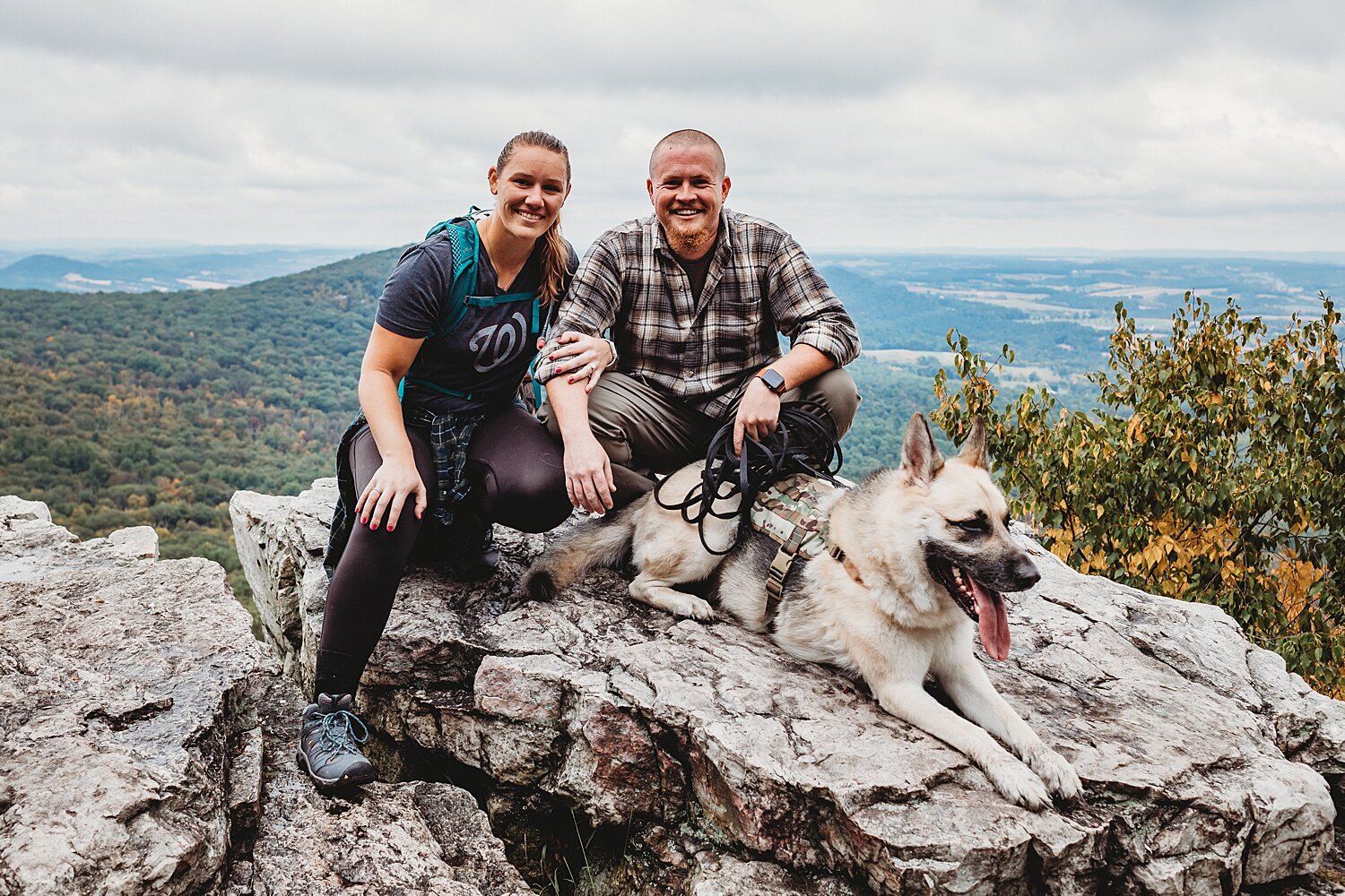 Pulpit Rock Appalachian Trail surprise proposal Pennsylvania wedding photographer