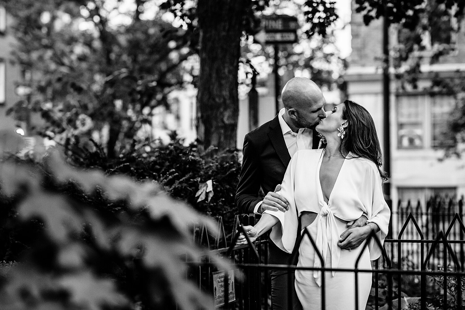 Philadelphia micro wedding elopement photographer Fitler Square