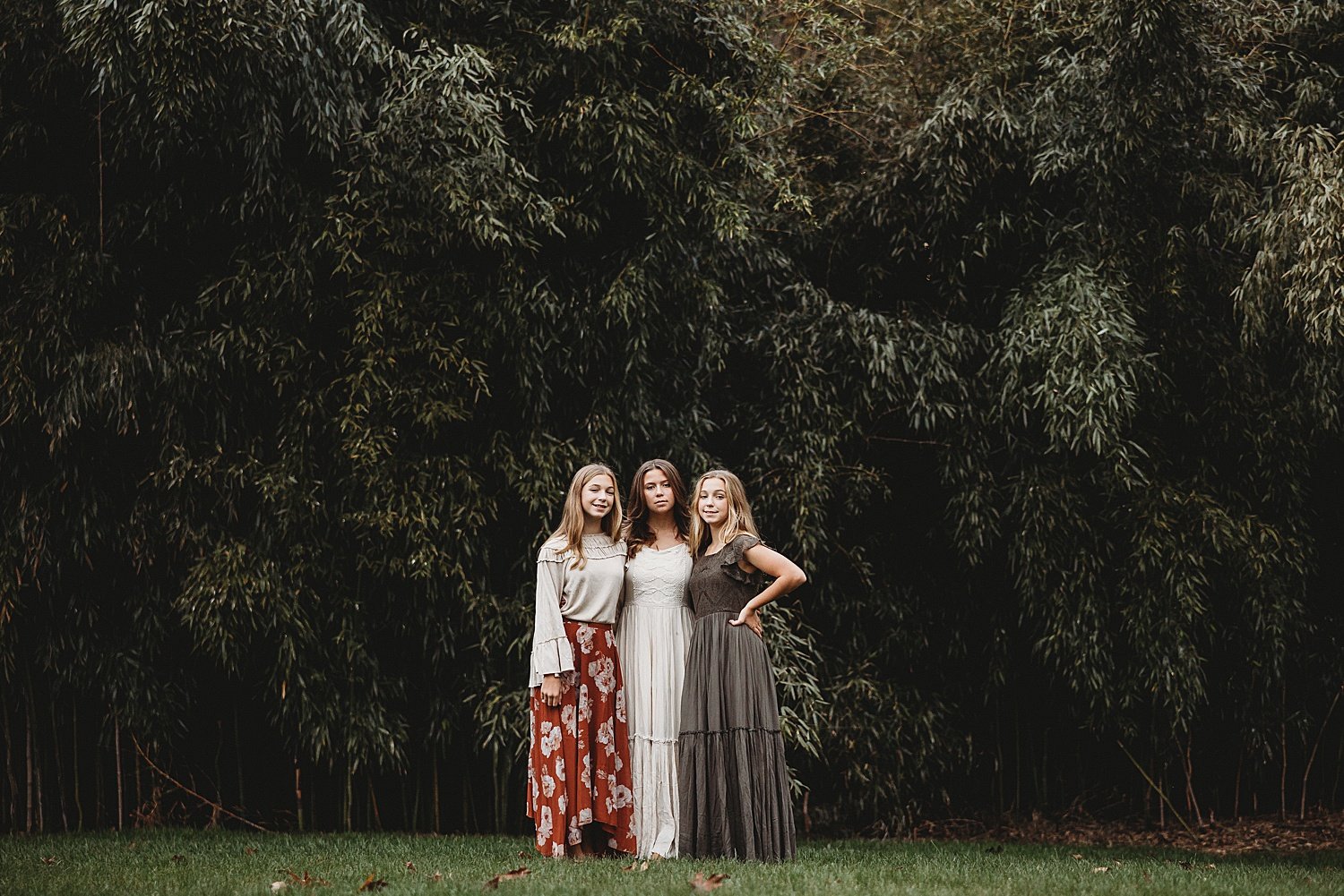 Wyomissing Berks County Pennsylvania outdoor fall family portrait photographer photoshoot twins sisters bamboo