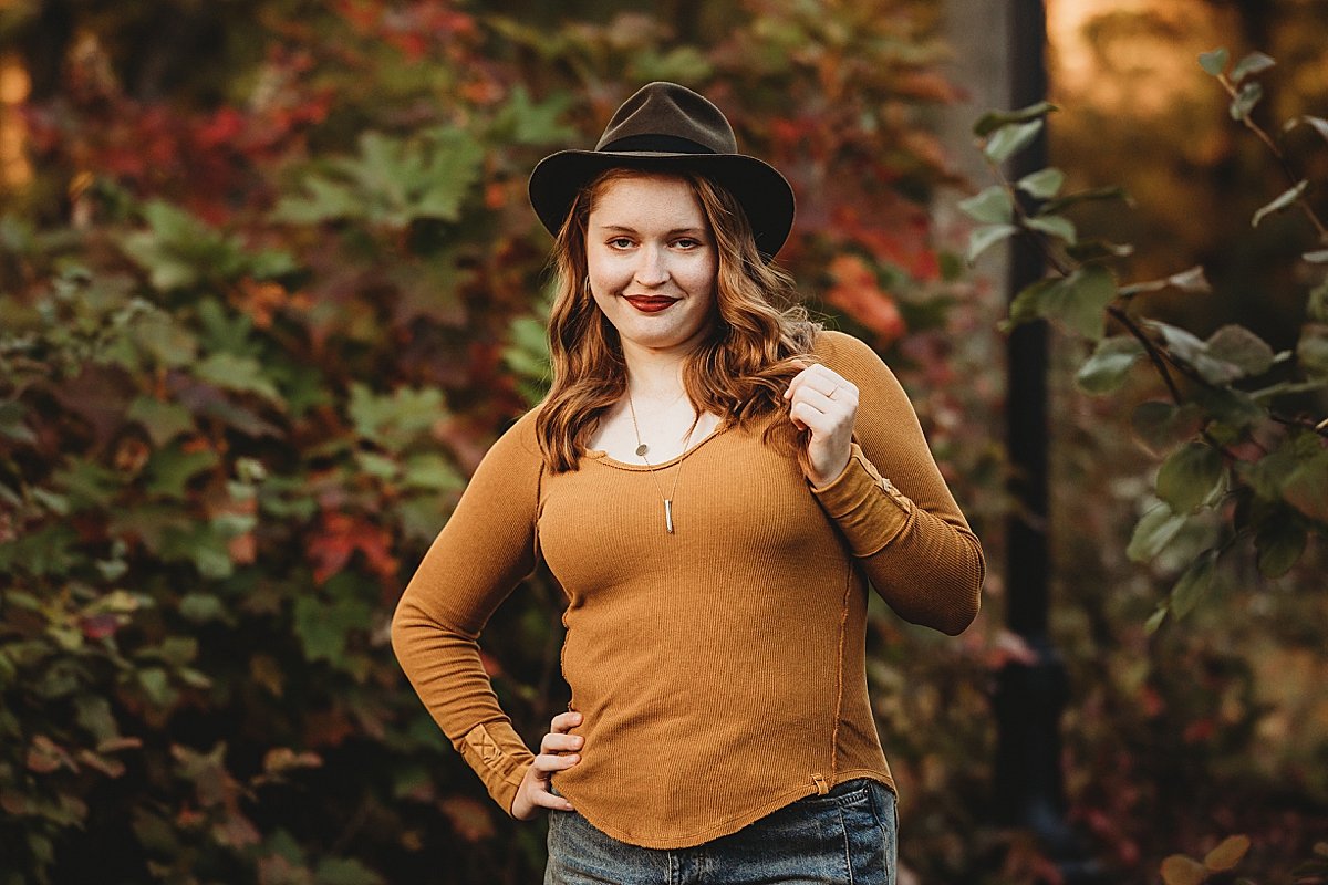 Reading Public Museum Wyomissing Berks County Pennsylvania High School Senior Portrait Photographer Session Wilson