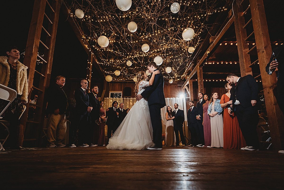 The Grove at Kempton rustic bohemian boho fall wedding Pennsylvania photographer