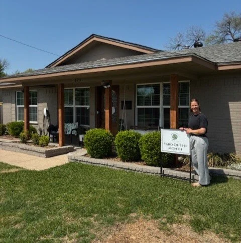 Congratulations to our Highland Terrace Yard of the Month winners: 
523 East Tyler and 525 Pittman. 

*since HT is so large, we now have two winners each month, one north of Beltline and one south of Beltline. They each win a $25 gift certificate to 