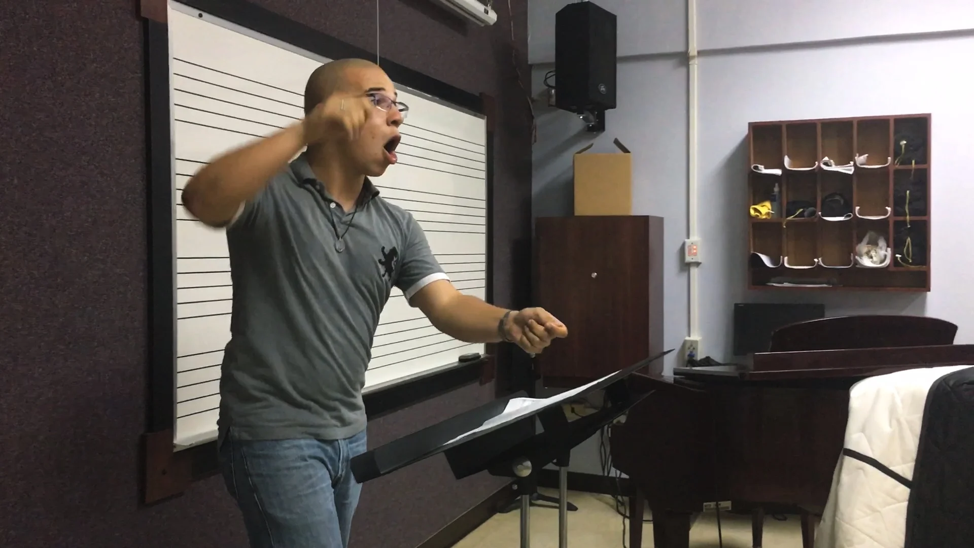 AV4P-Louisville-Thumbs-ChoirDocs-024.jpg