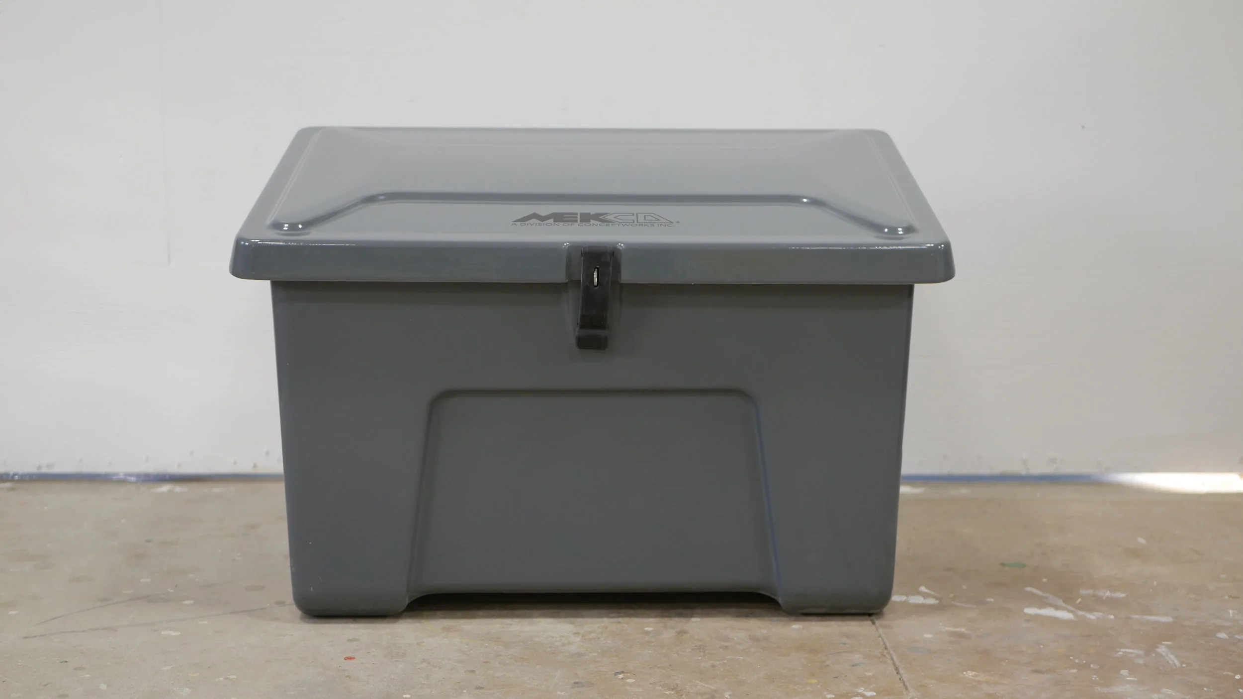 MEK-23 Sand and Salt Storage Box