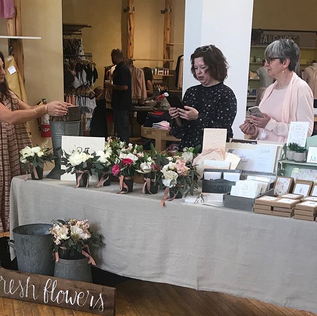 Lots of Mother&rsquo;s Day activity for retailers this year... Anthropologie brought in local businesses to offer florals and paper goods, as well as had refreshments on hand to enjoy while you shopped