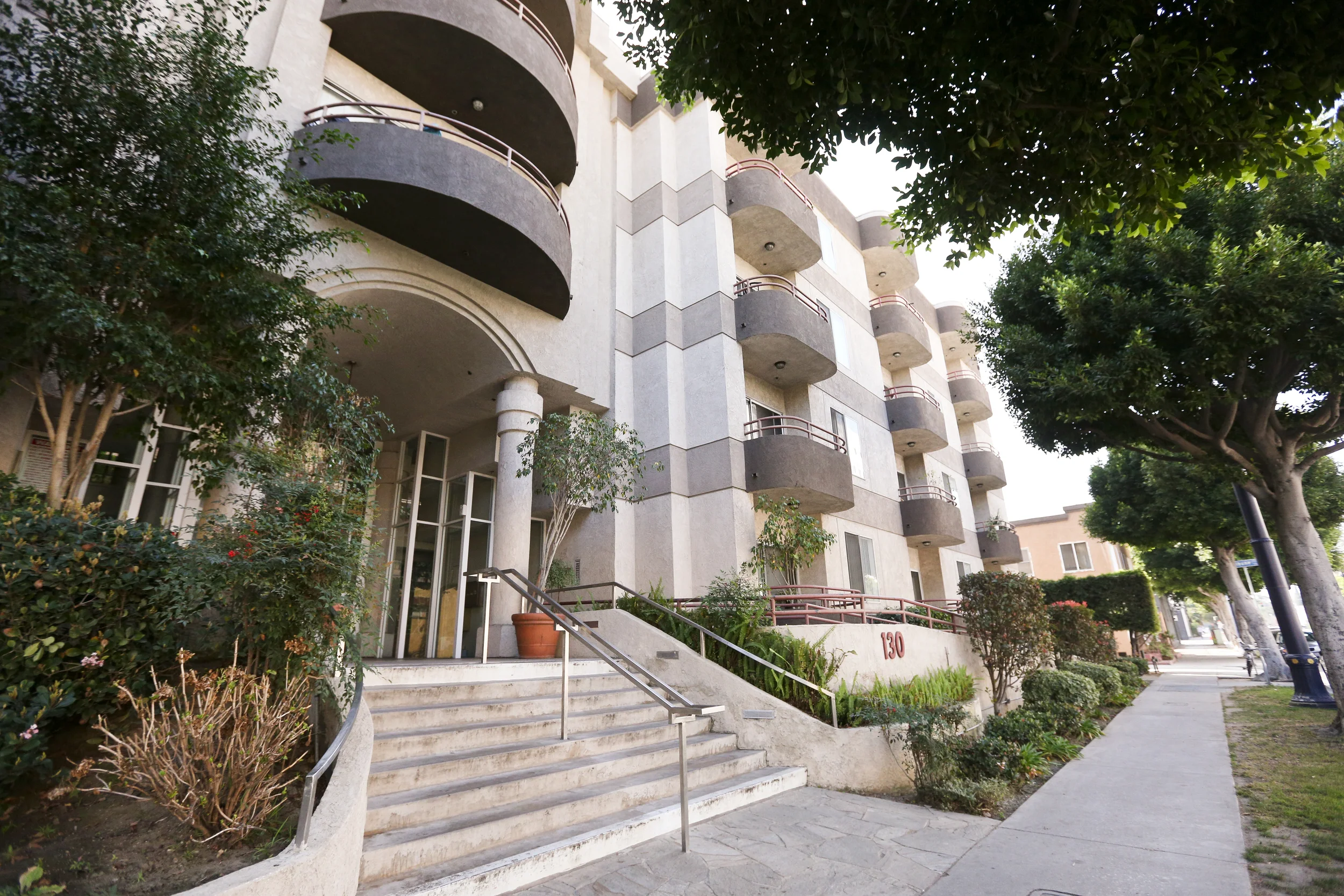 Northside Flats (Side view).jpg