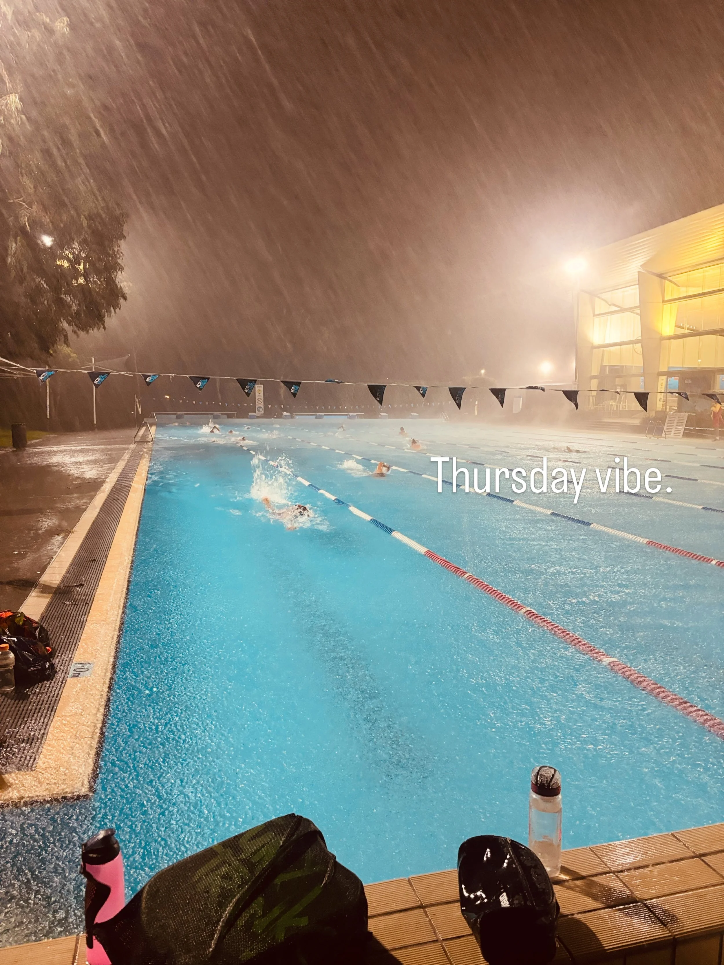 Light shower moving through 😳 #swimming #whoscareskeepswimming #playon