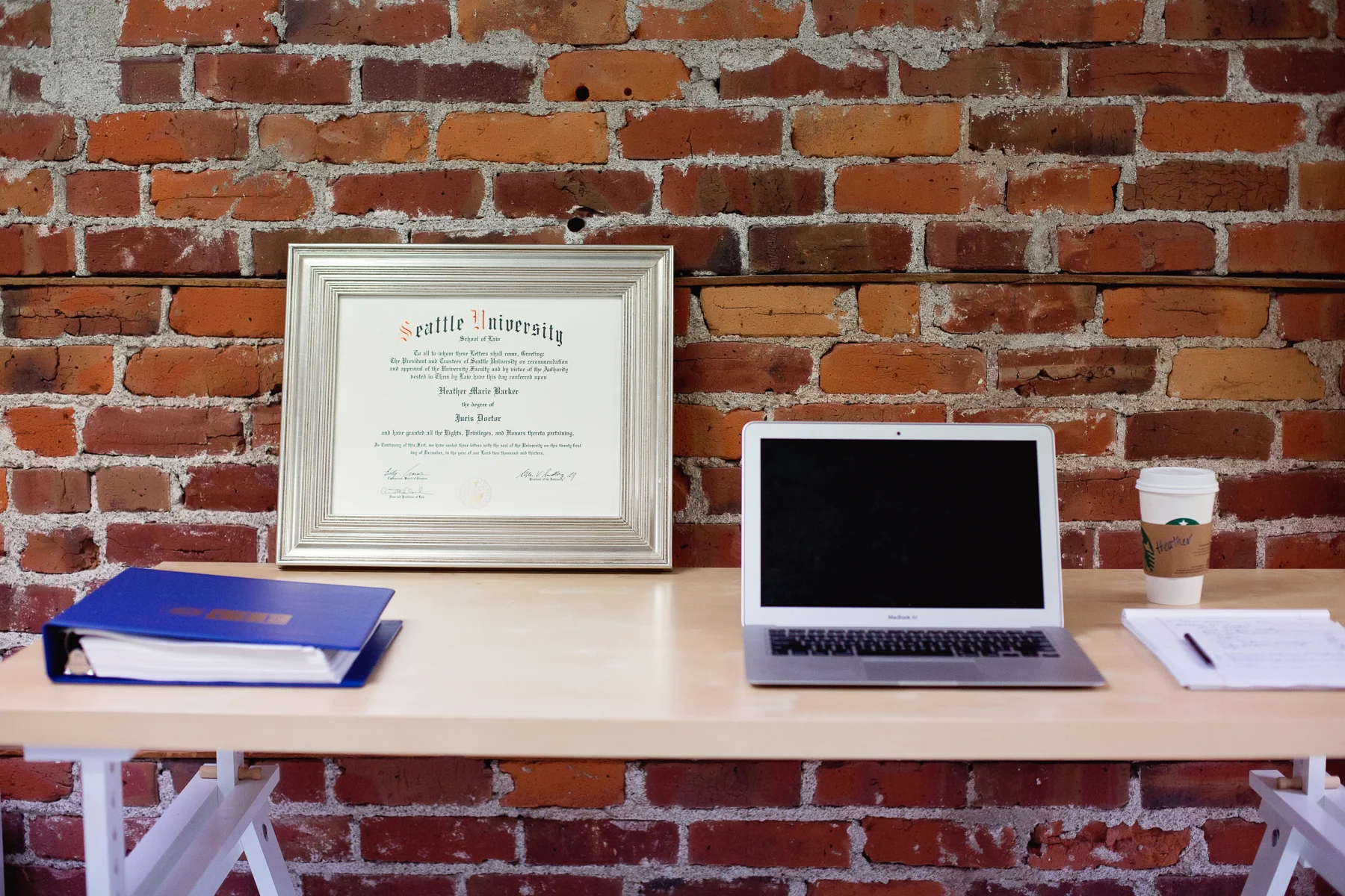 2016 Studio Portrait WEB -10.jpg