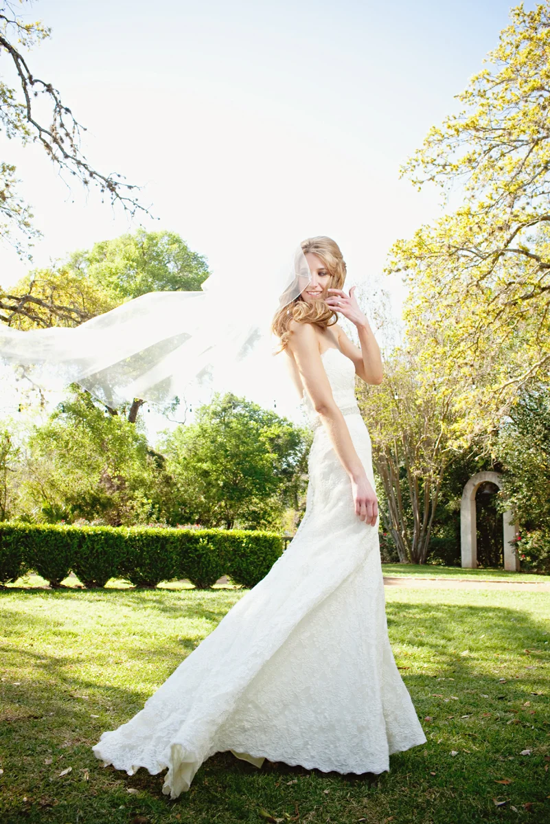 romantic austin bridal portrait