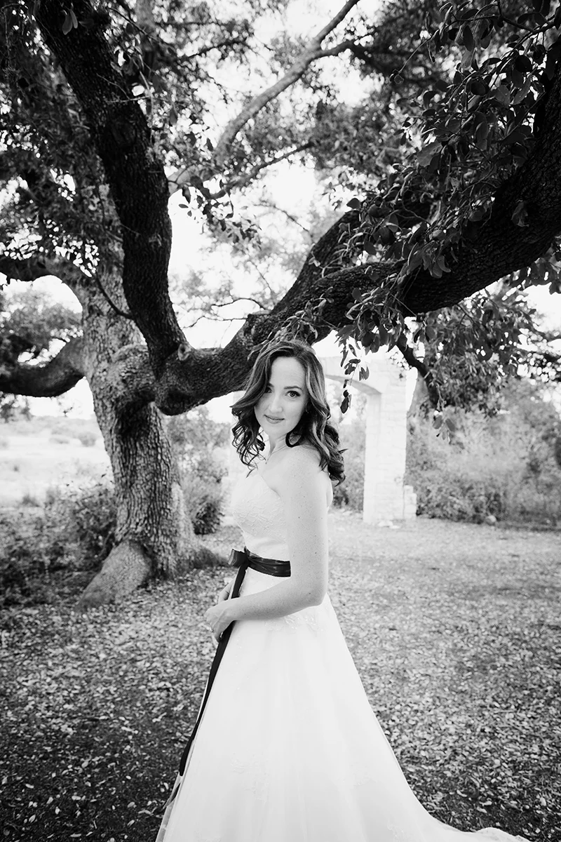 traditional austin bridal portrait