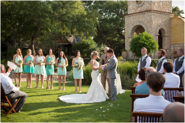 Camp_Lucy_Wedding_Photo_Driftwood_Texas_Wedding0017.jpg