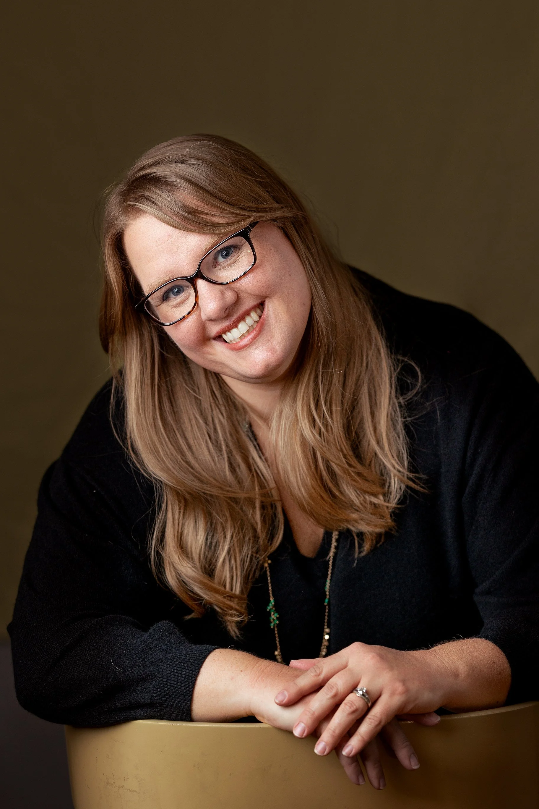 Lauren_Garfield_Headshot_2023-36.jpg