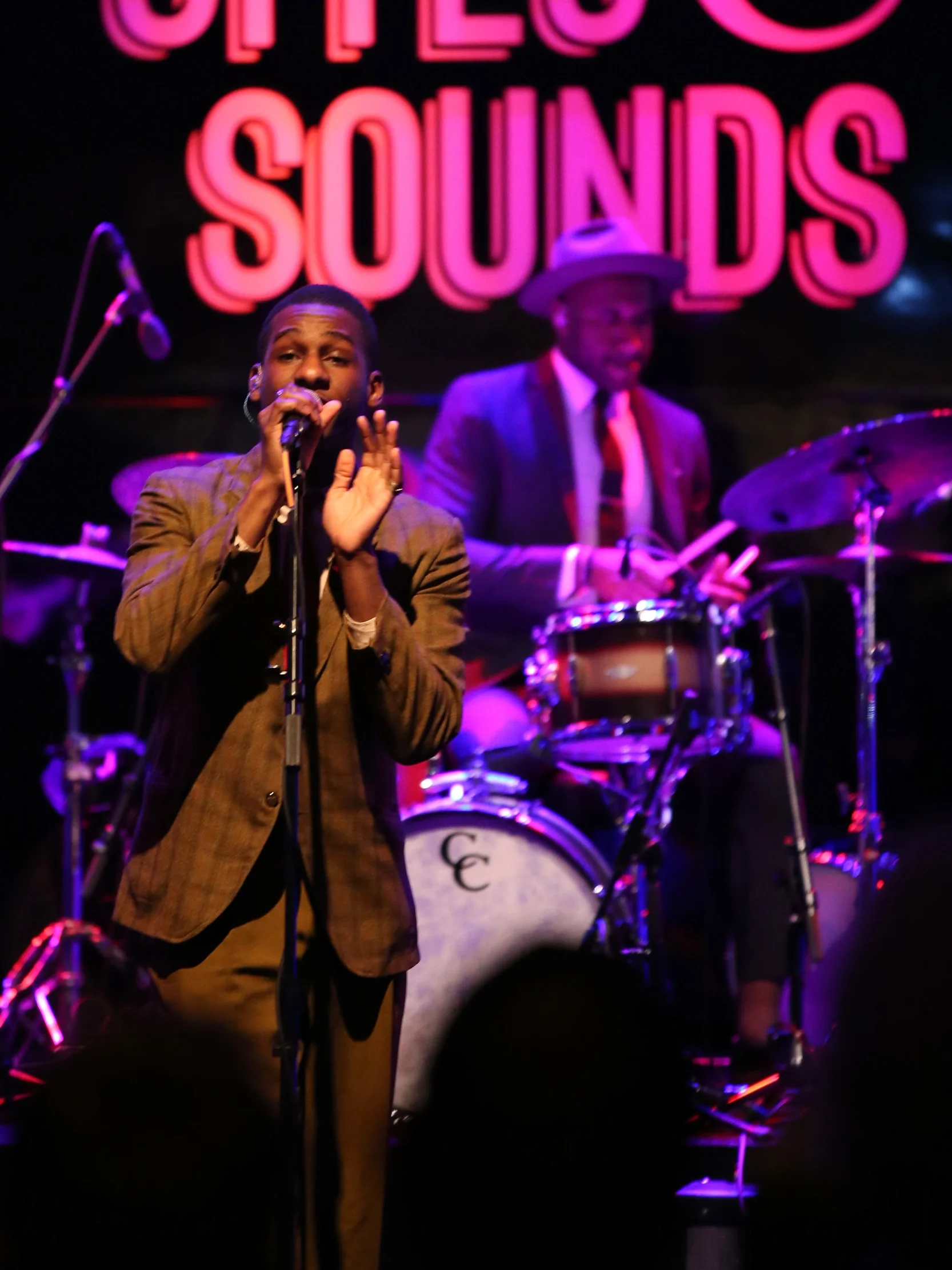Leon Bridges Grammy's Show