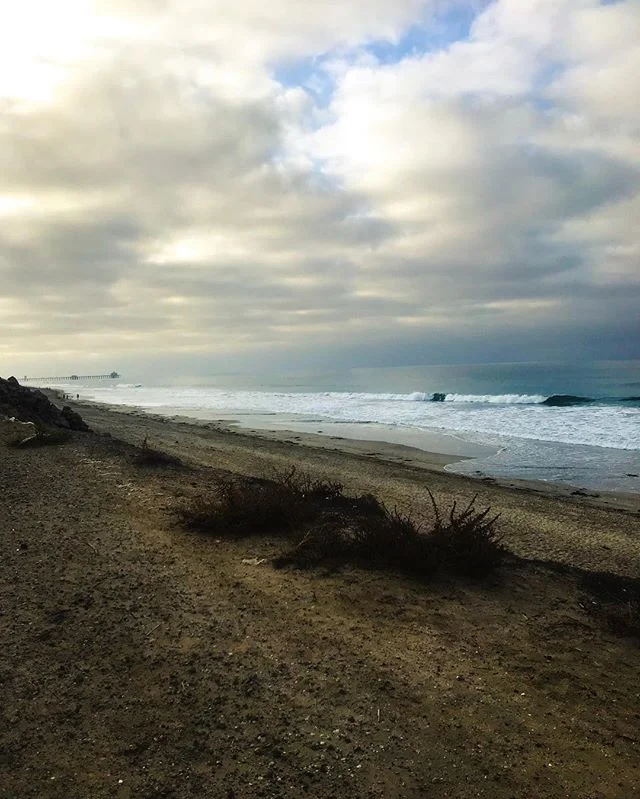 7am catching waves in the fall. Never felt so California. 🌊 #california #HB #sea #bodyboard #livinglife #noworktoday