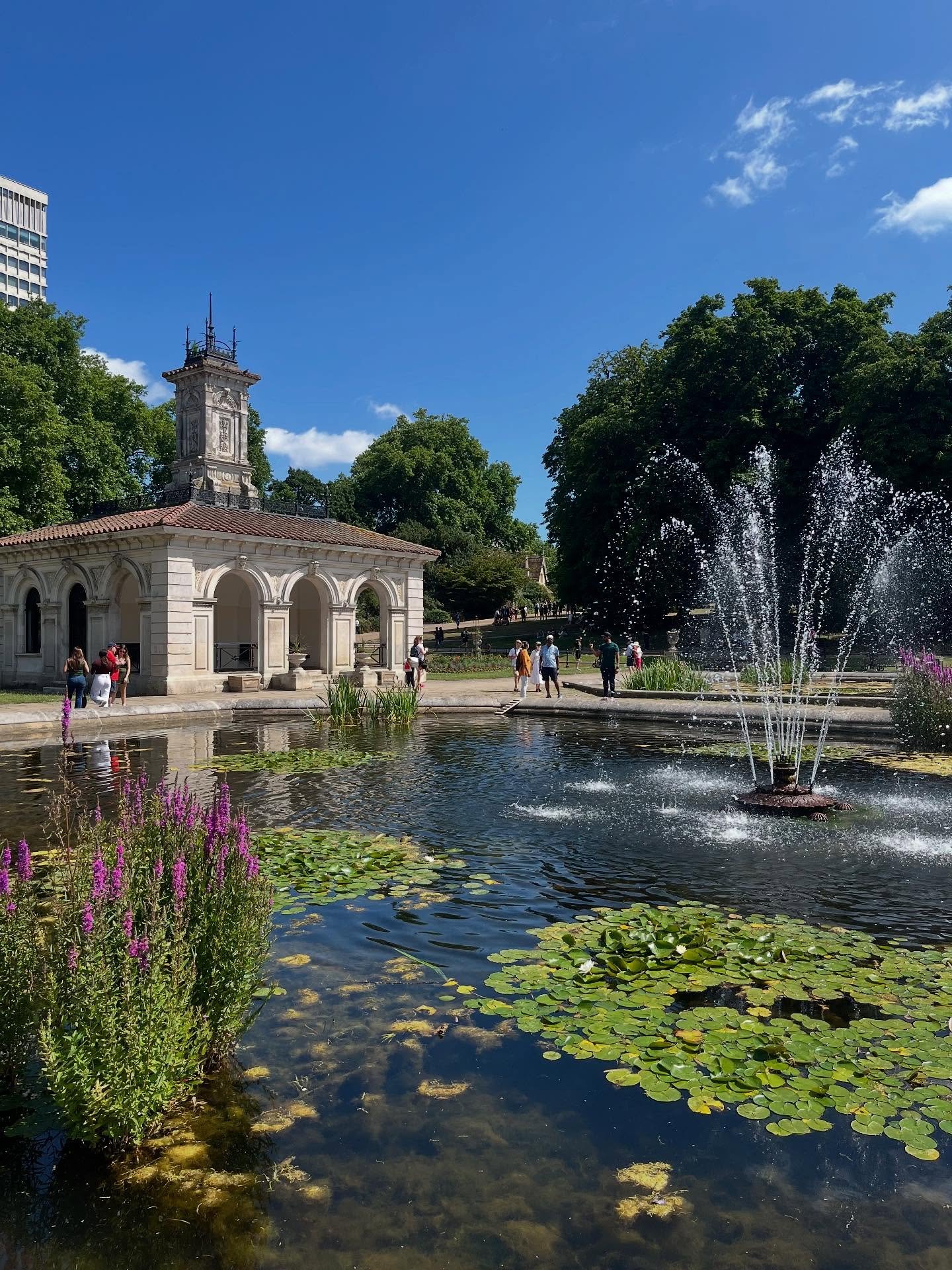 I&rsquo;ve lived in Australia for almost all my life and it will always be my home, but I was born in Yorkshire and have a soft spot for England (also Jane Austen, Beatrix Potter,  Black Beauty and Regency Romance &hellip; &hellip;). Sharing three da