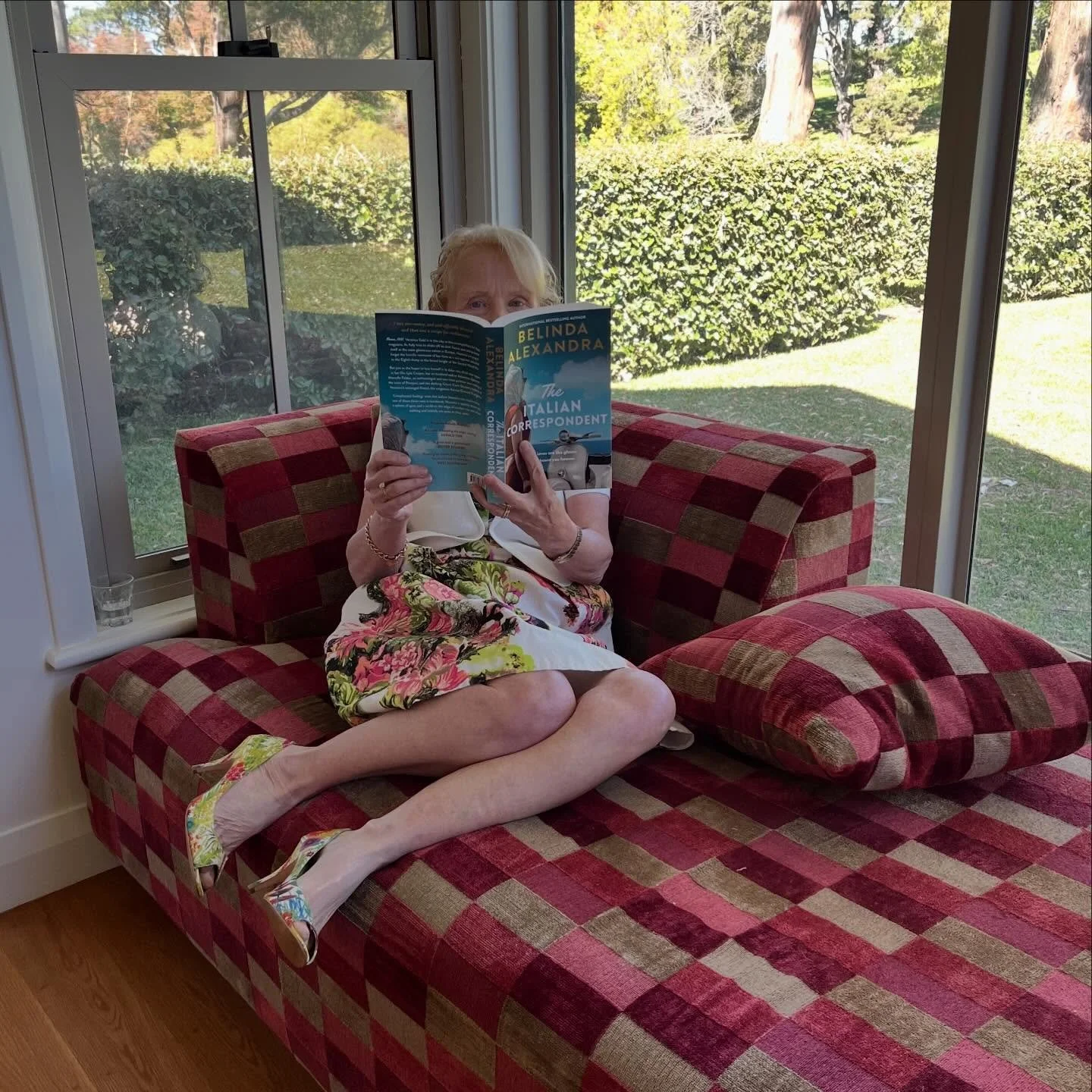 I don&rsquo;t generally read wearing heels (or shoes for that matter) but my friend Belinda Alexandra&rsquo;s latest novel, The Italian Correspondent, is a &lsquo;just one more page before I go out&rsquo; kind of book and I haven&rsquo;t wanted to pu