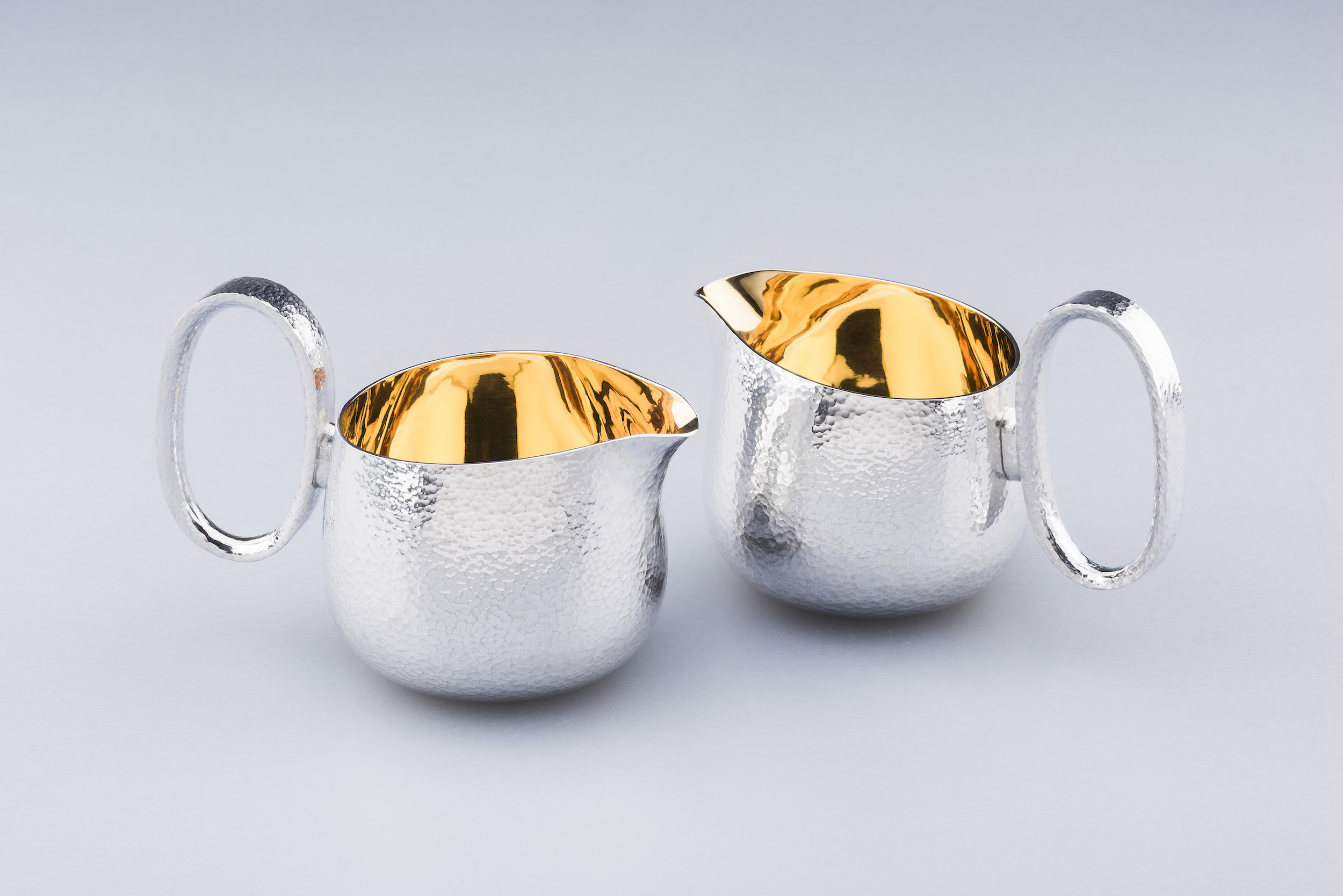 pair_of_cream_jugs.jpg