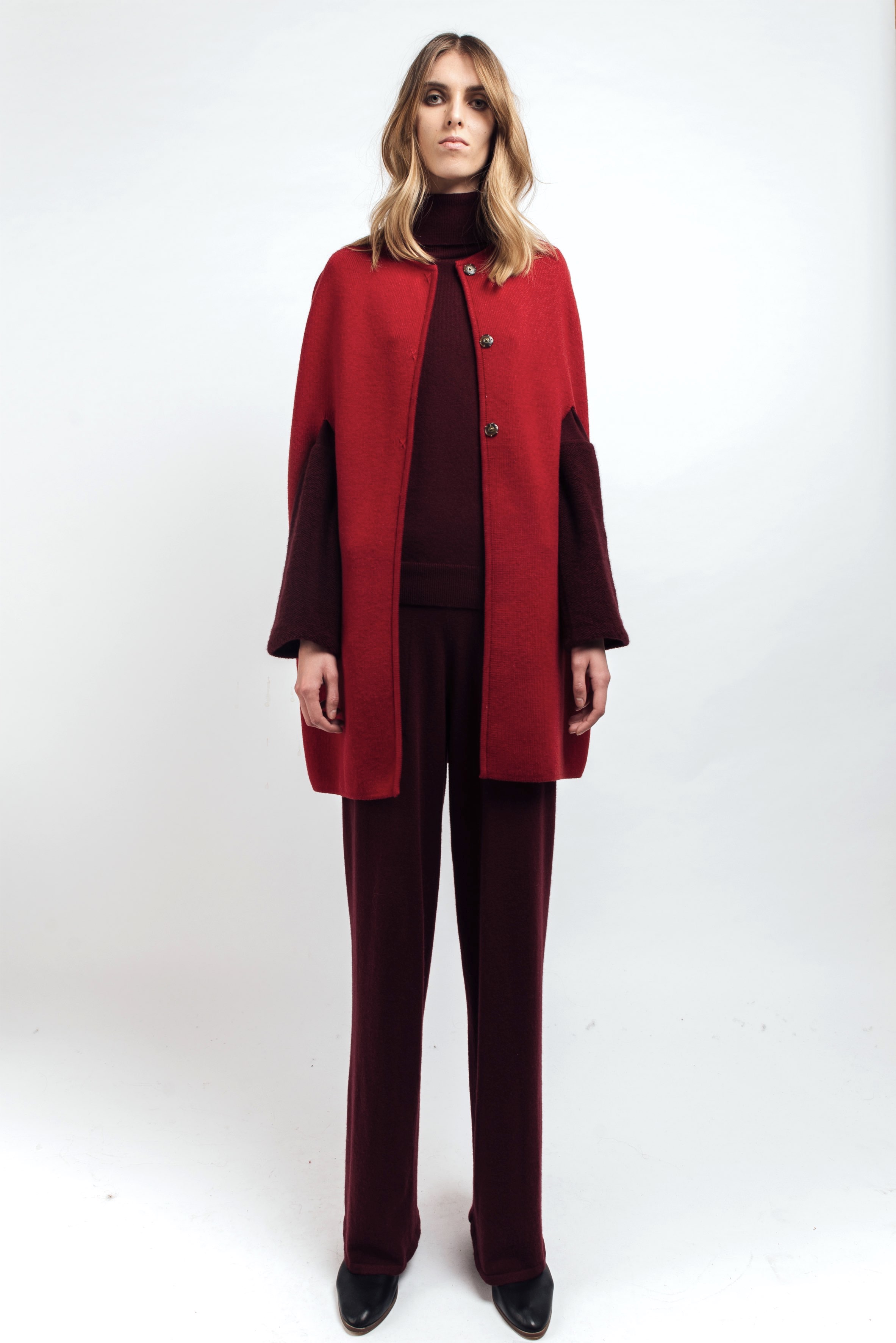 Red cashmere and merino wool cape