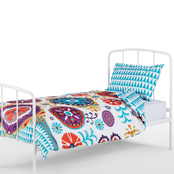FOLK KIDS BEDDING Created as a set with throw, cushions and rug.