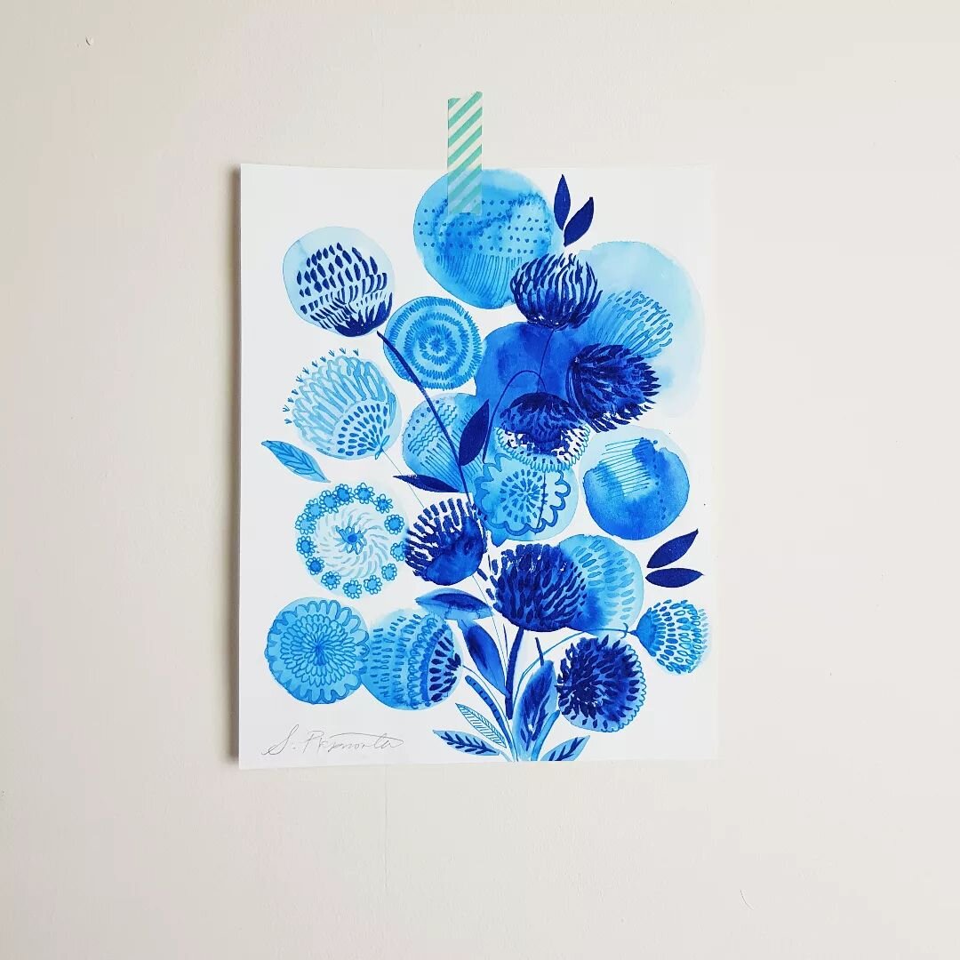 Blue Stylised Floral.  Original watercolour &pound;80 in my website shop now along with other hand-painted drawings until tomorrow evening 31st Jan 2024.
.
🖤🖤🖤
.
.
.
#drawingsforsale #paintingflowers #paintingsforsale #sketchesforsale #sarahpapwor