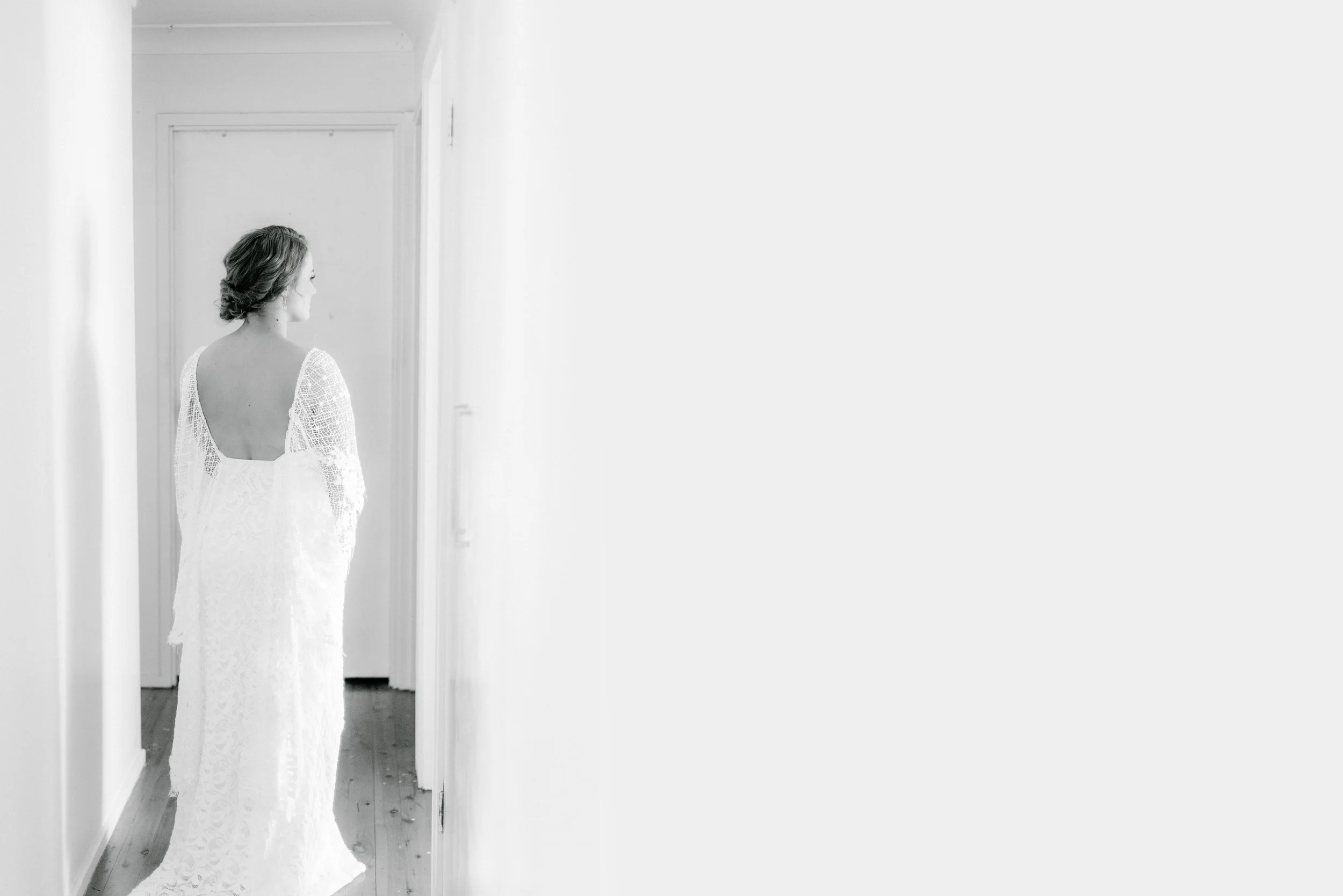 PhotographyByRenata-Colourful-Central-Coast-Wedding-Going-to-Gracelands-96.jpg