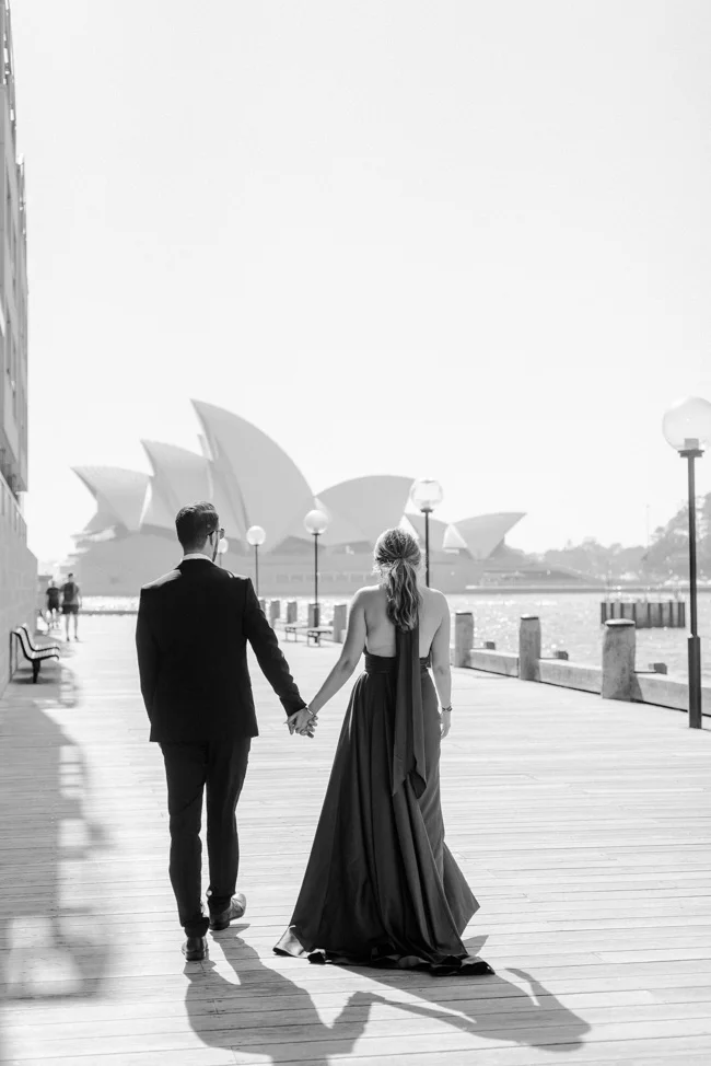 Iconic-Engagement-Shoot-Sunrise-Sydney-Opera-House-The-Rocks-Photography-By-Renata-201.jpg