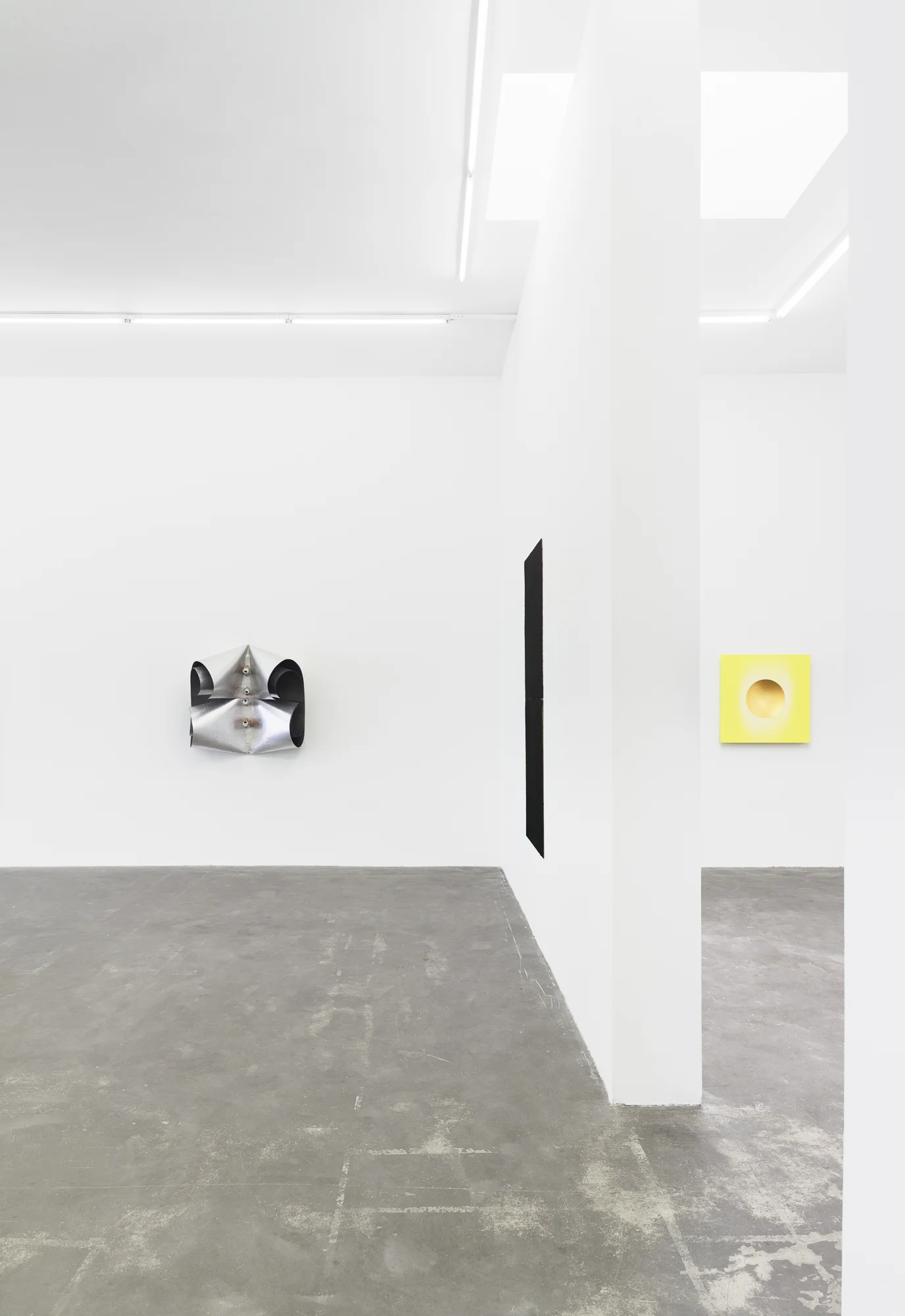 The Sound of Silence_Praz-Delavallade_Install5.jpg