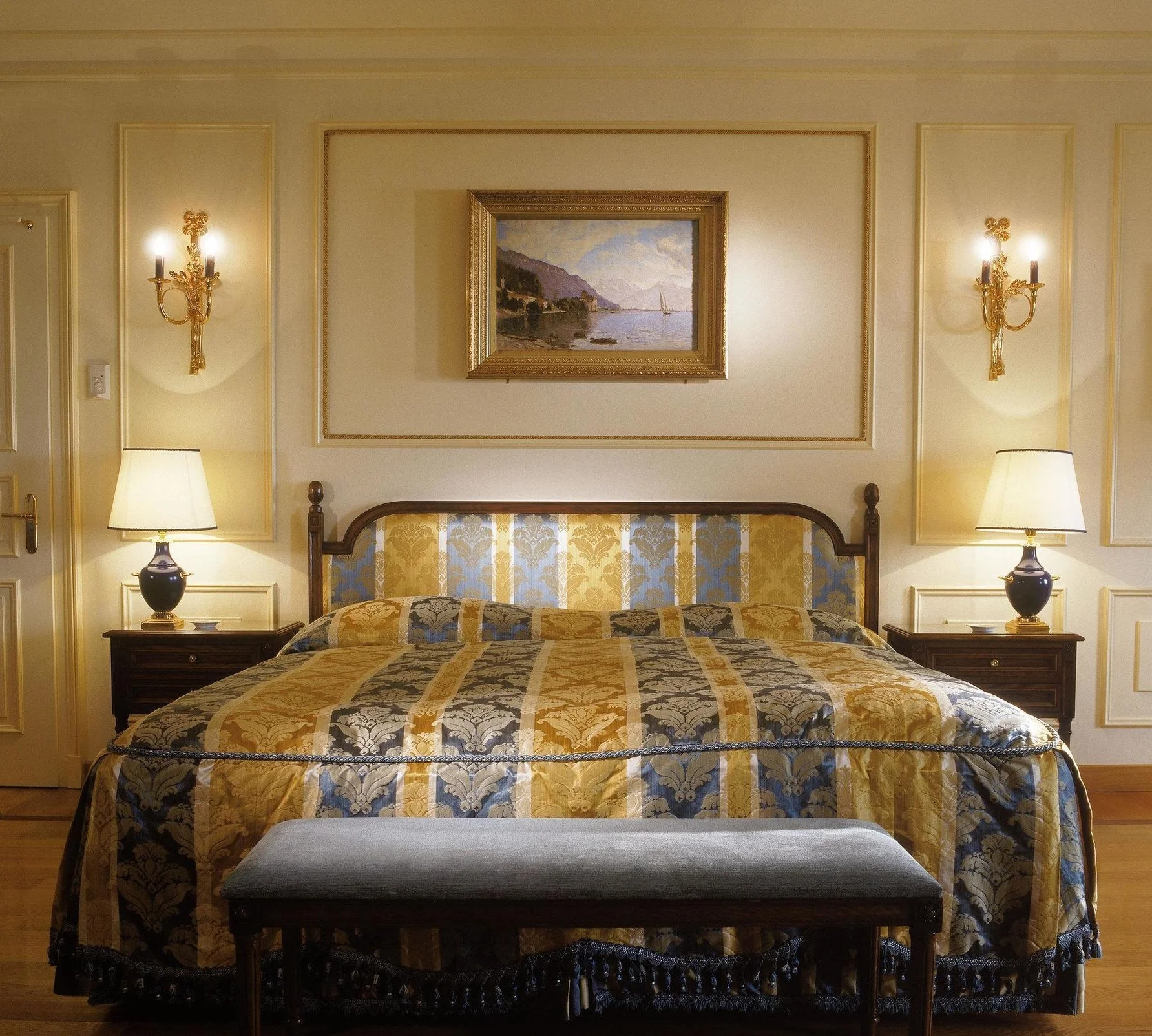 Beau-Rivage-Palace-photos-Room.JPEG