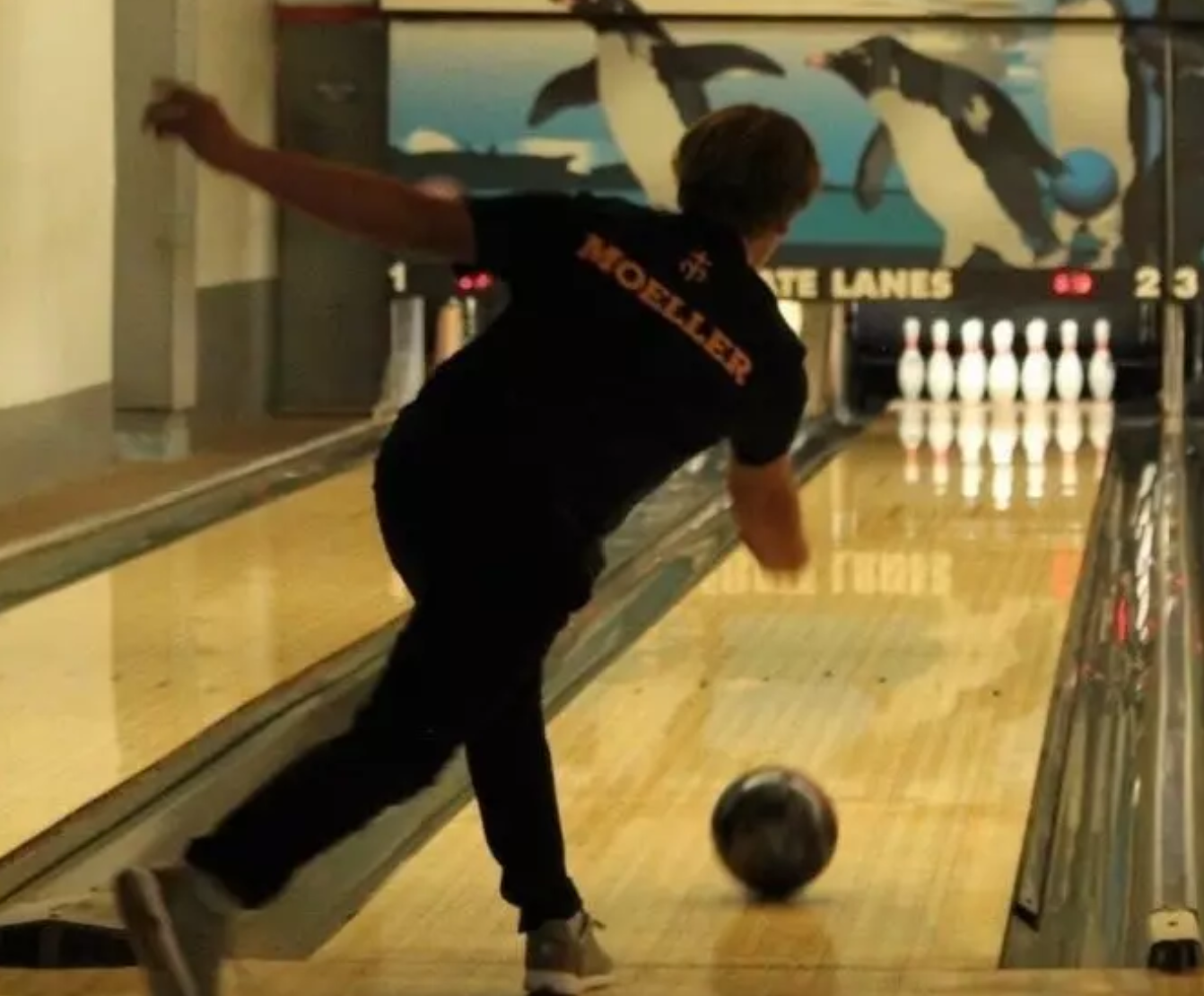 Moeller Bowling Closes the Season