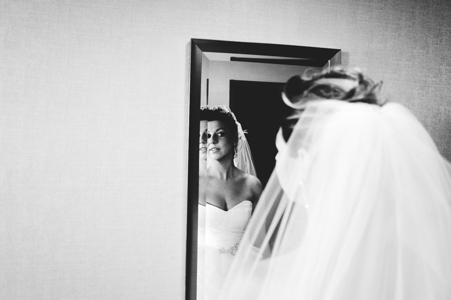 Chicago Wedding Photographer_Adler Planetarium_JPP Studios_AP_18.JPG