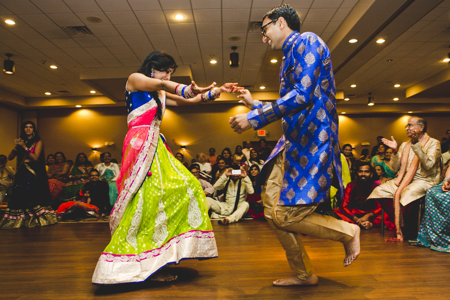 Chicago Wedding Photographer_JPP Studios_Discovery World_MH_52.JPG