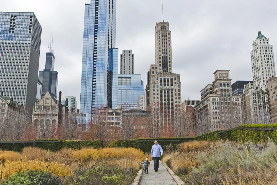 Chicago Family Photography Session_Millennium Park_JPP Studios_c_03.JPG