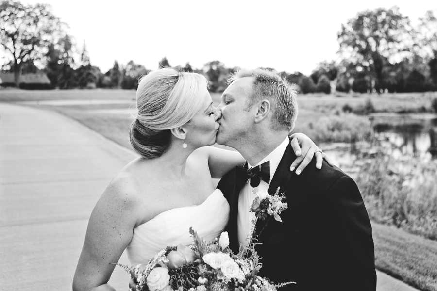 Chicago Wedding Photographer_Butterfield Country Club_JPP Studios_AW_046.JPG
