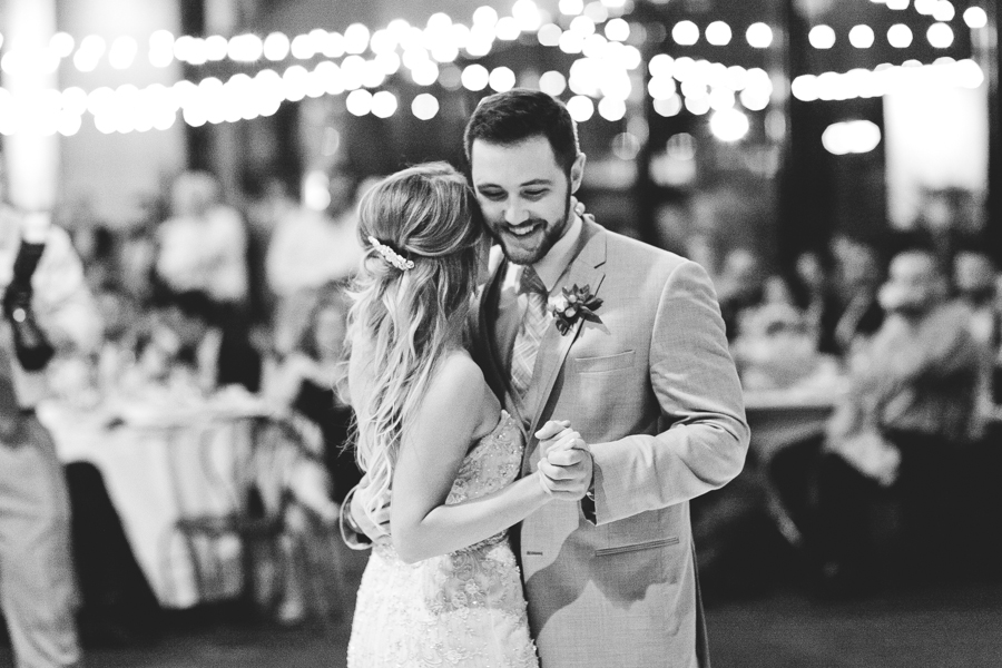 Chicago Wedding Photographer_Rivers Restaurant_JPP Studios_SM_089.JPG