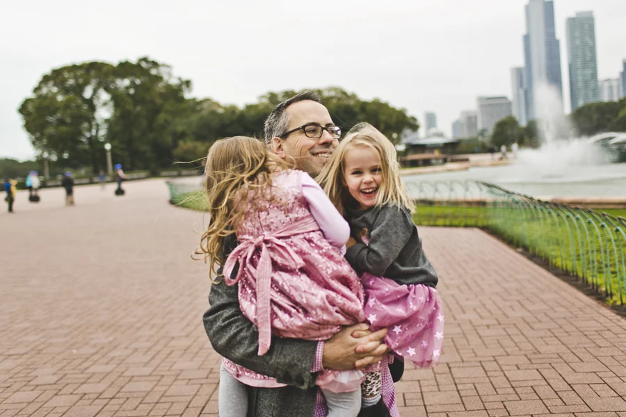 Chicago Family Photography Session_Buckingham Fountain_Haase_12.JPG