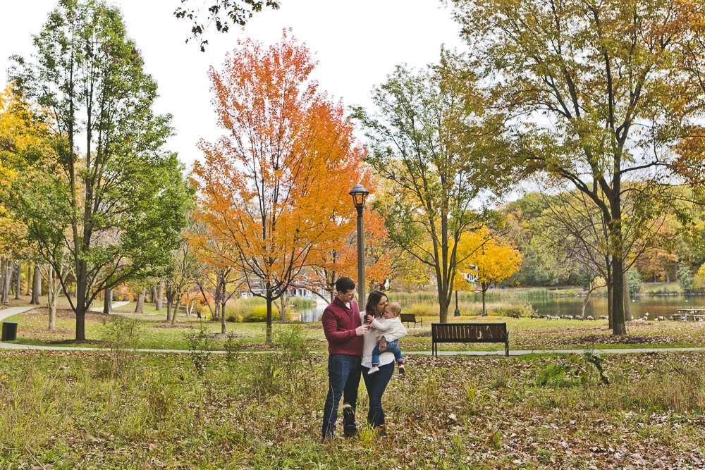 Glen Ellyn Lake Park Family Session - The Beck's