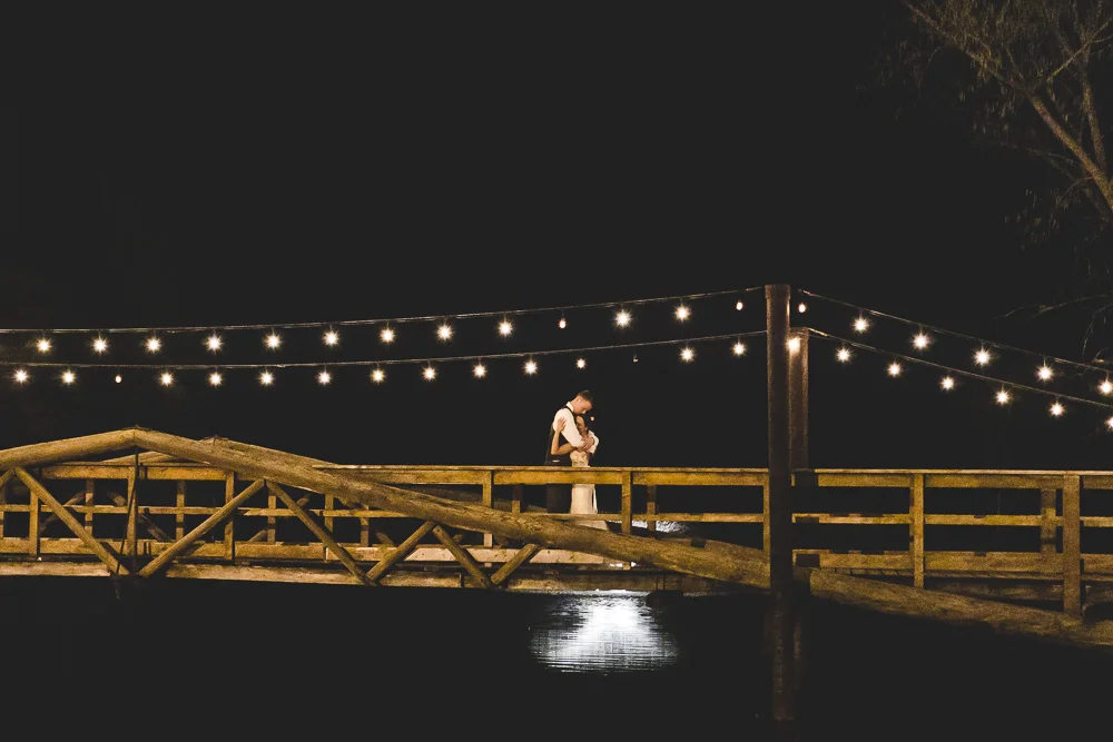 Fishermen's Inn Wedding (Elburn, IL) - Melissa &amp; Dexter 