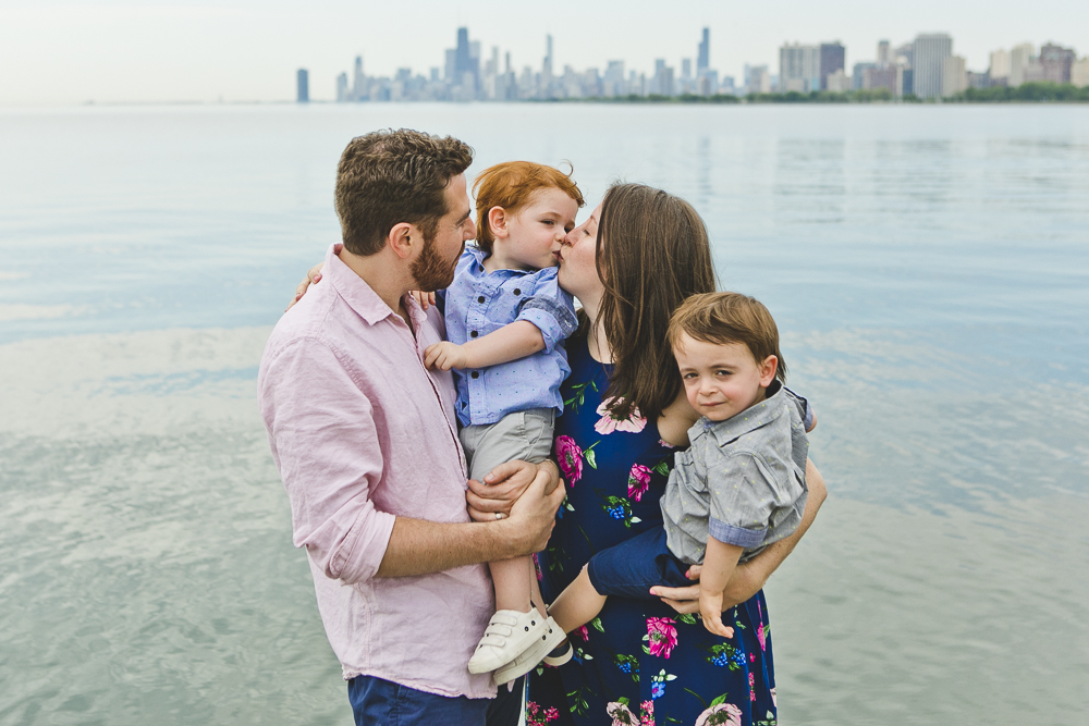 Chicago Family Photographers_Montrose Beach_JPP Studios_Tanen_09.JPG