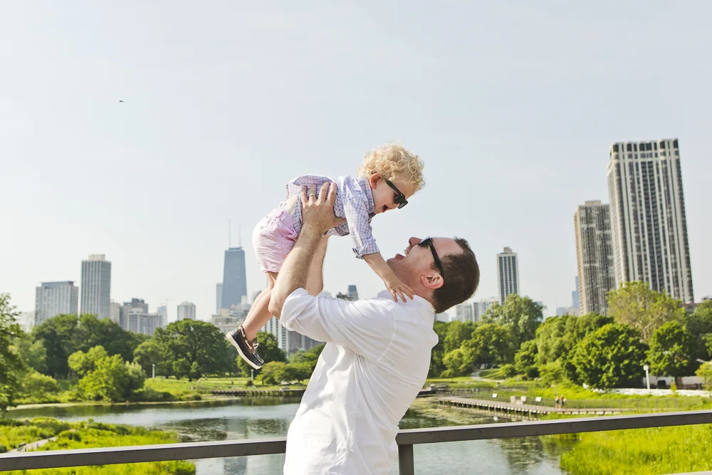Chicago Family Photographers_Lincoln Park Zoo_South Pond_Kobe_02.JPG