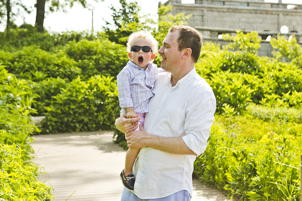 Chicago Family Photographers_Lincoln Park Zoo_South Pond_Kobe_13.JPG