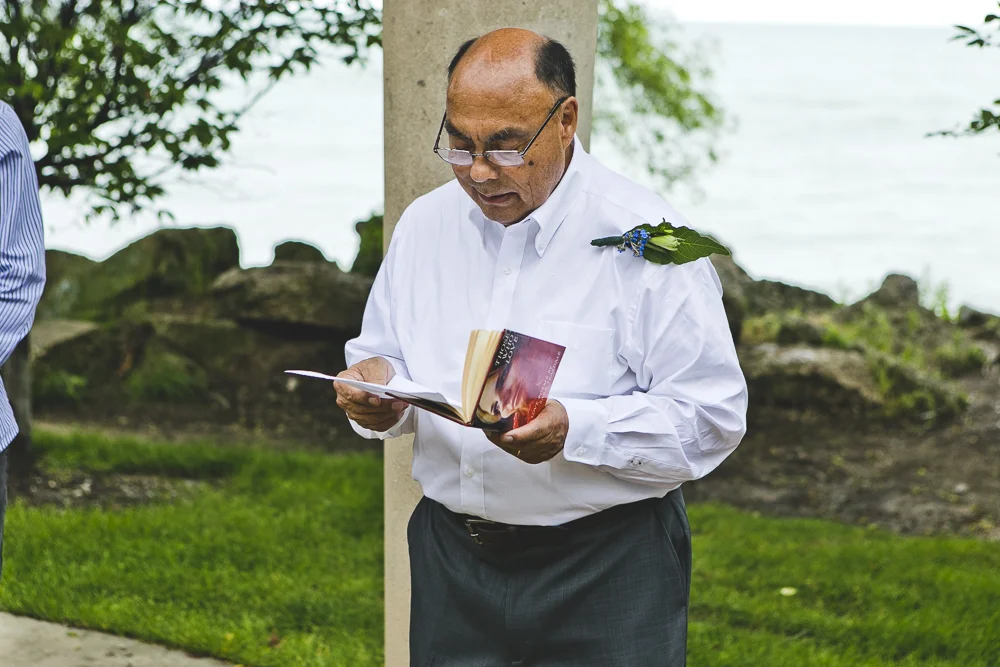 Chicago Wedding Photographers_Small and Intimate Wedding at Loyola Beach_JPP Studios_KI_12.JPG