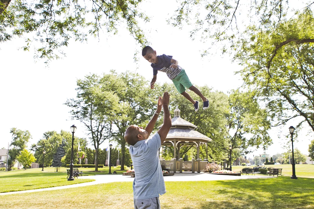 Chicago Family Photographers_Itasca_Usher Park_JPP Studios_B_08.JPG