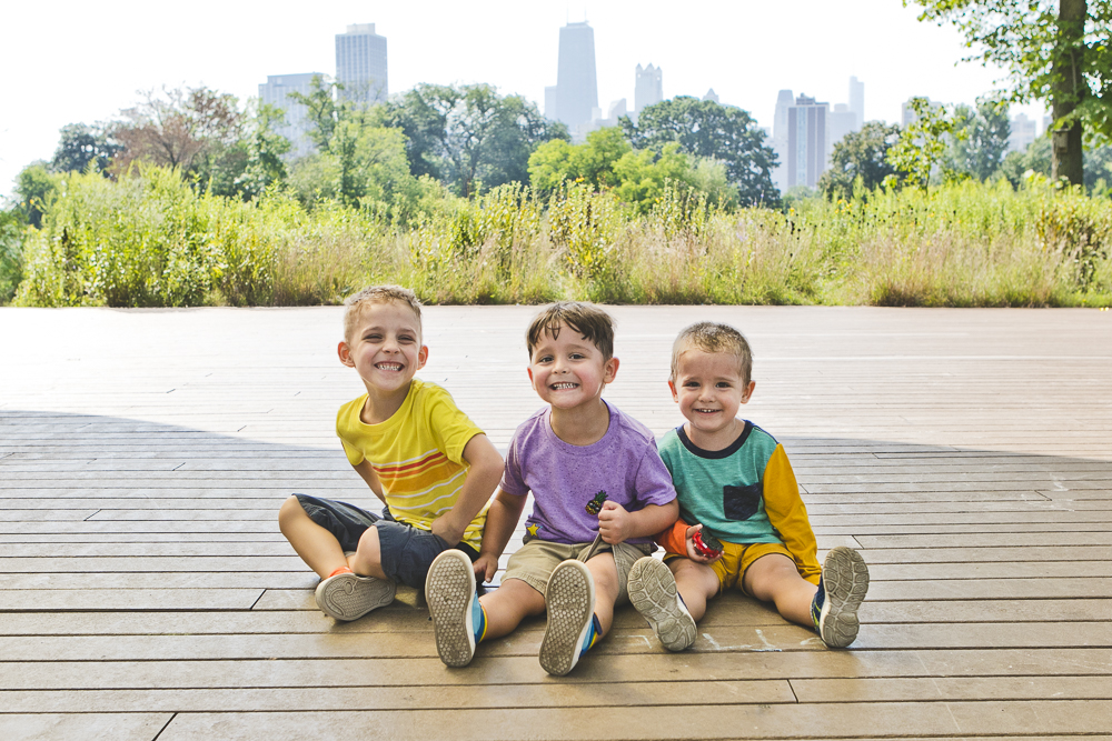 Chicago Family Photographers_Lincoln Park_South Pond_JPP Studios_V_11.JPG