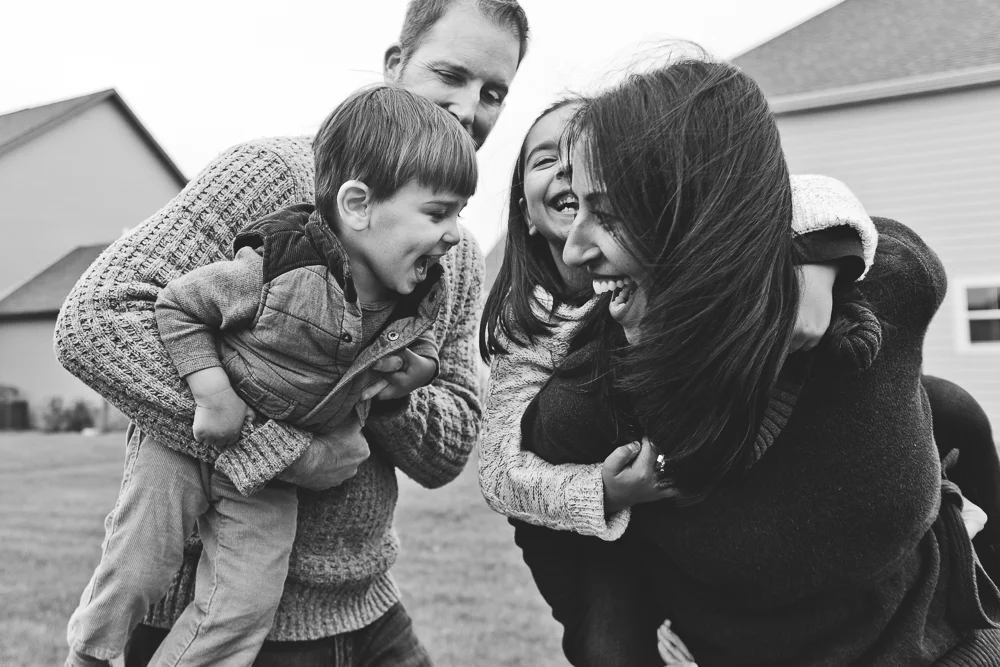 At Home Family Session in Naperville - The Vannatta Family