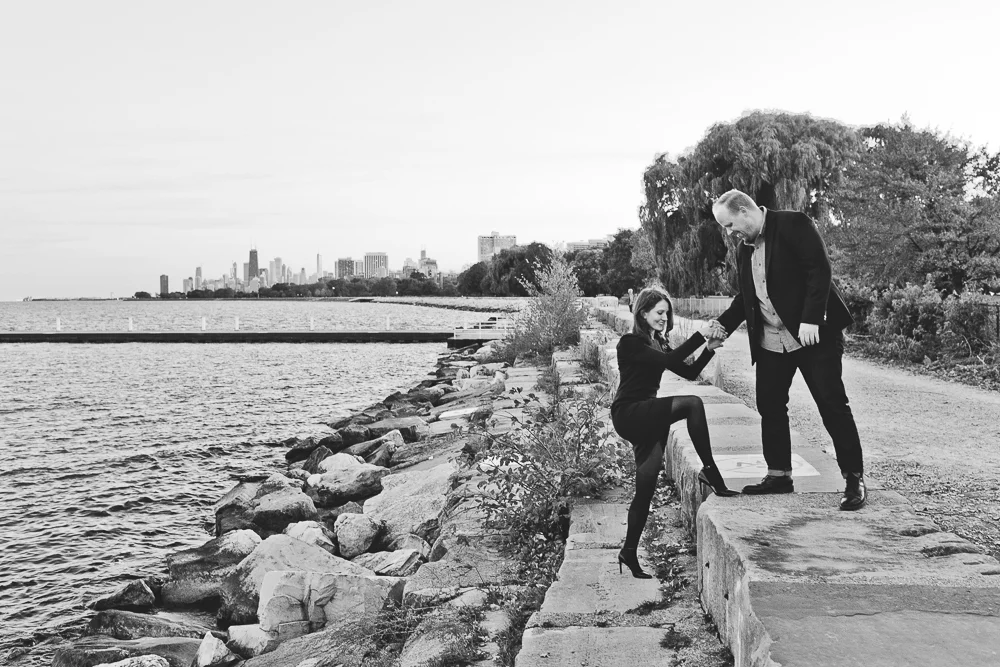 Chicago Engagement Session_Montrose_Lakefront_Uptown_21.JPG