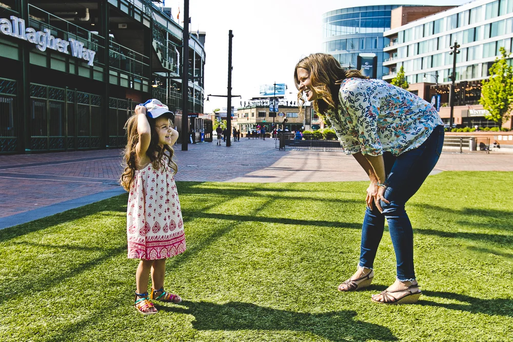 Chicago Family Photographers_Wrigley Field_S_08.JPG