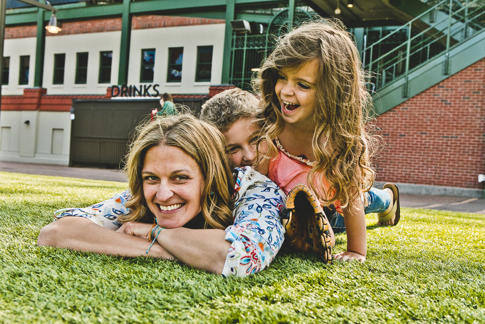 Chicago Family Photographers_Wrigley Field_S_13.JPG