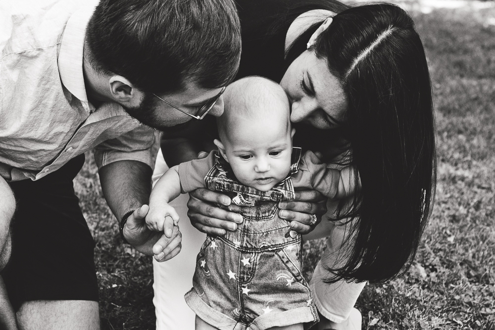 Chicago Family Photographers_Lincoln Square_Winnemac Park_H_02.JPG