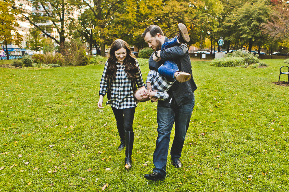 Chicago Family Photographers_Oz Park_JPP Studios_J_07.JPG